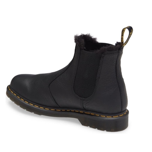 Dr. Martens Faux fur lined ambassador boots in black New in Box - Picture 3 of 7